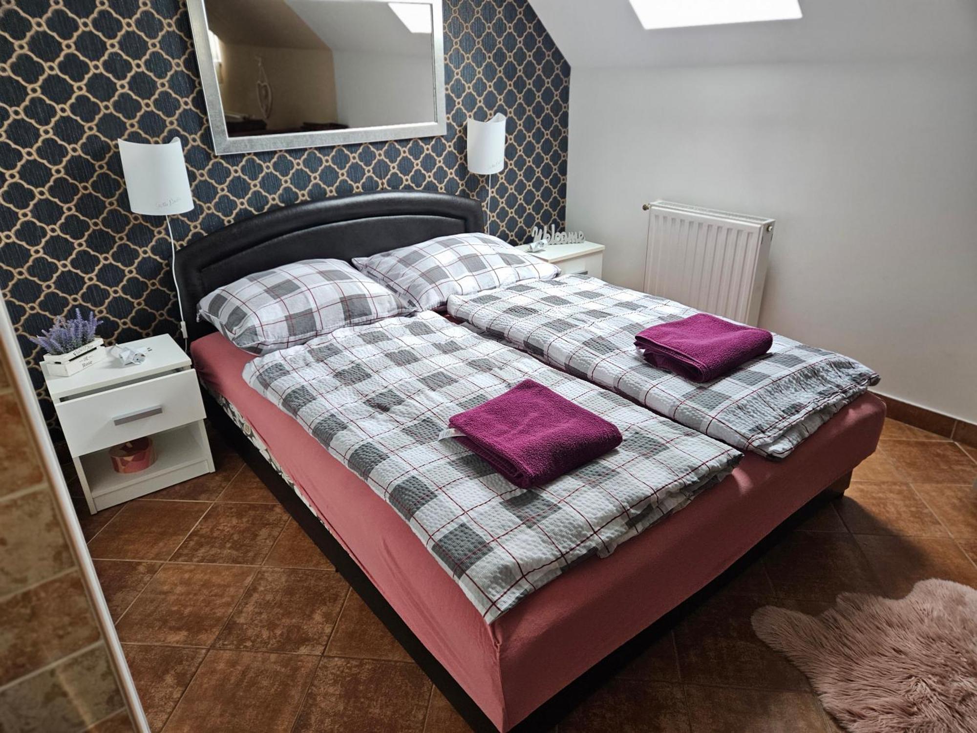 Gréta Apartman Hajdúszoboszló Esterno foto
