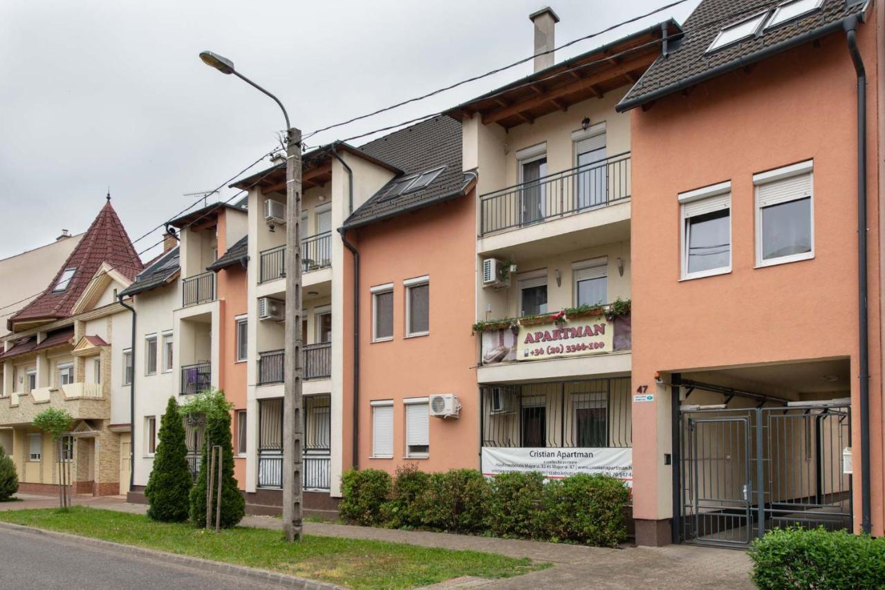 Gréta Apartman Hajdúszoboszló Esterno foto